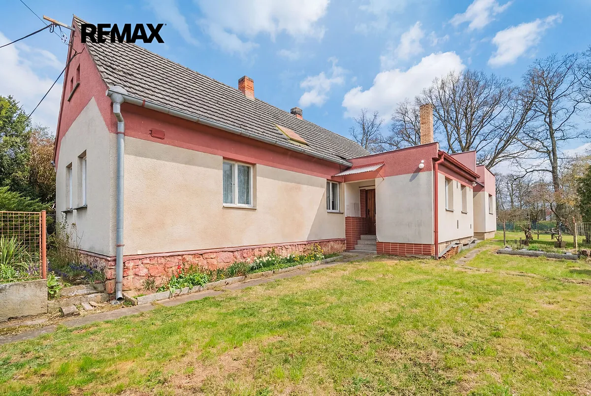 Prodej rodinného domu 146 m², pozemek 976 m²